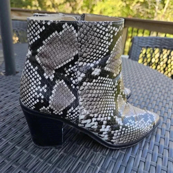 14th & Union Shoes - 14h & Union Braxen Snake Embossed Block Heel Ankle Boots Women (sz 8.5M)